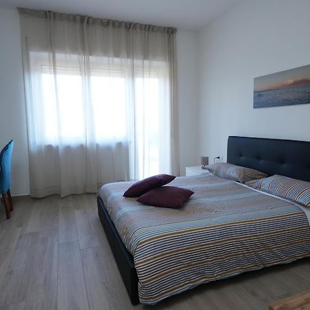 Panorama Vesuvius Affittacamere Guesthouse With Lift Near To Subway In Napoli Center מראה חיצוני תמונה