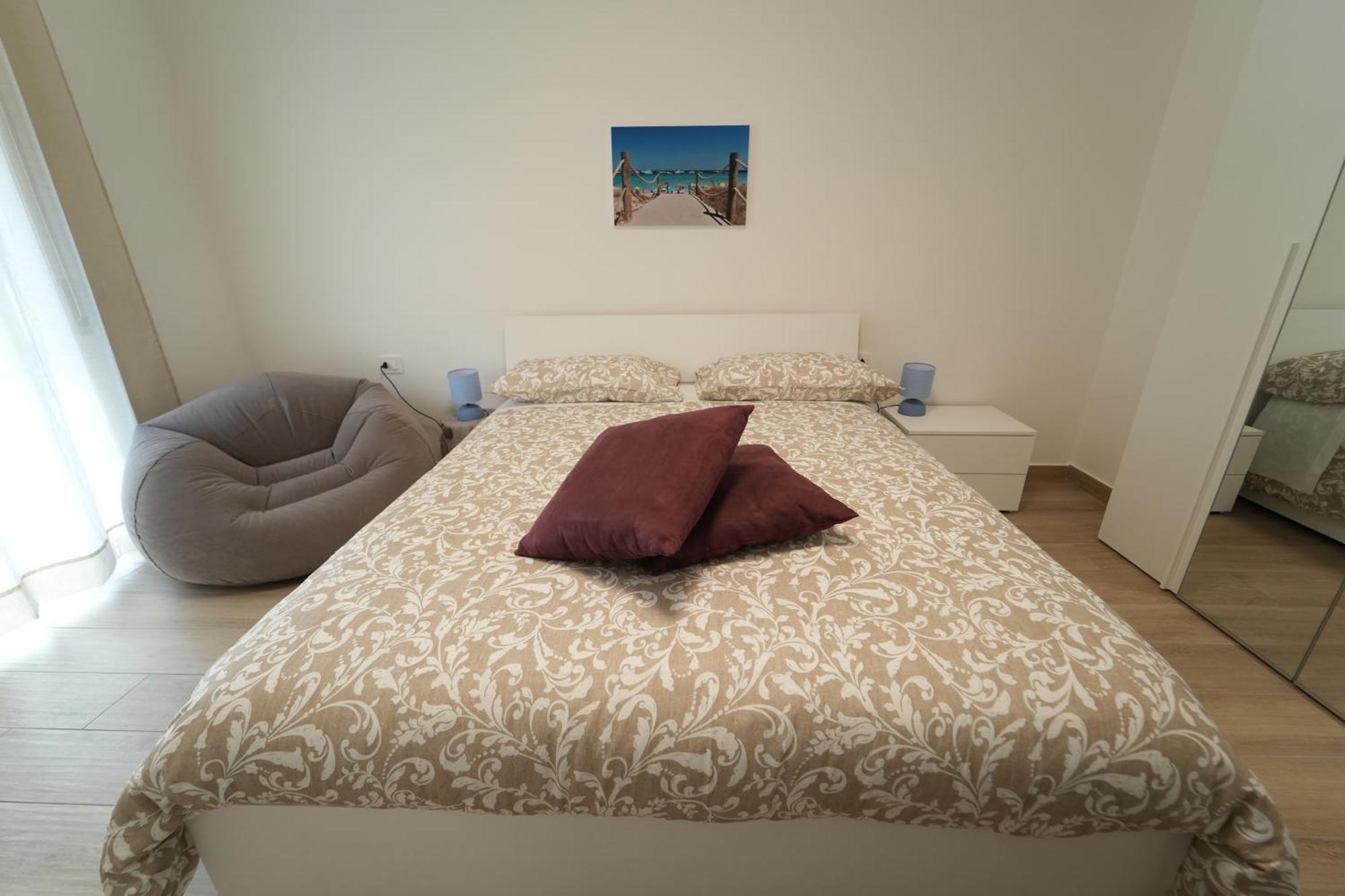 Panorama Vesuvius Affittacamere Guesthouse With Lift Near To Subway In Napoli Center מראה חיצוני תמונה
